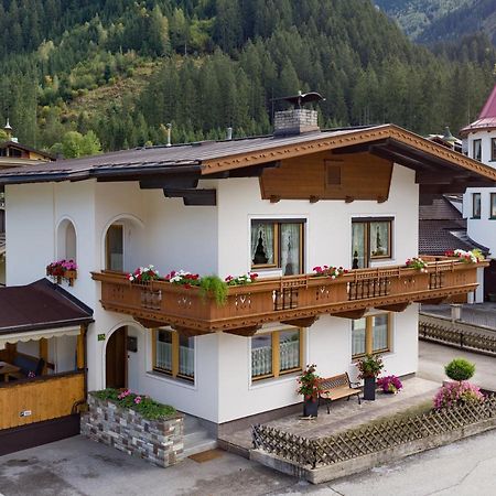 Apart Romana Mayrhofen Εξωτερικό φωτογραφία